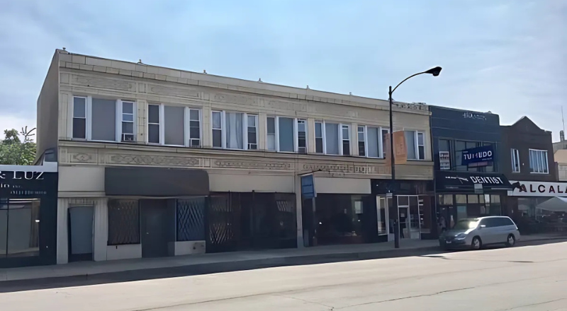1719 W CHICAGO Avenue 4